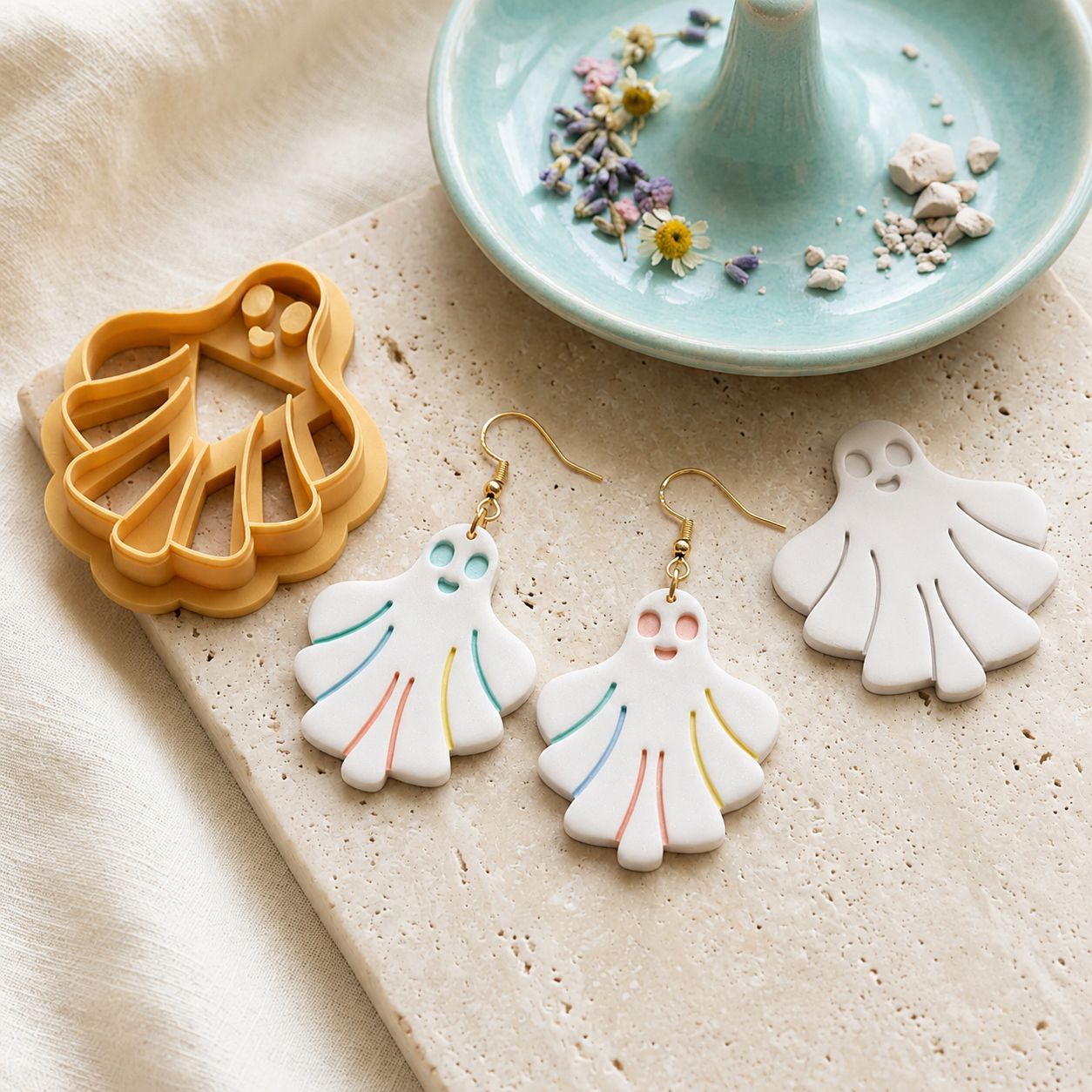 Blanket Ghost Polymer Clay Cutter | Cute Halloween Earring Tool