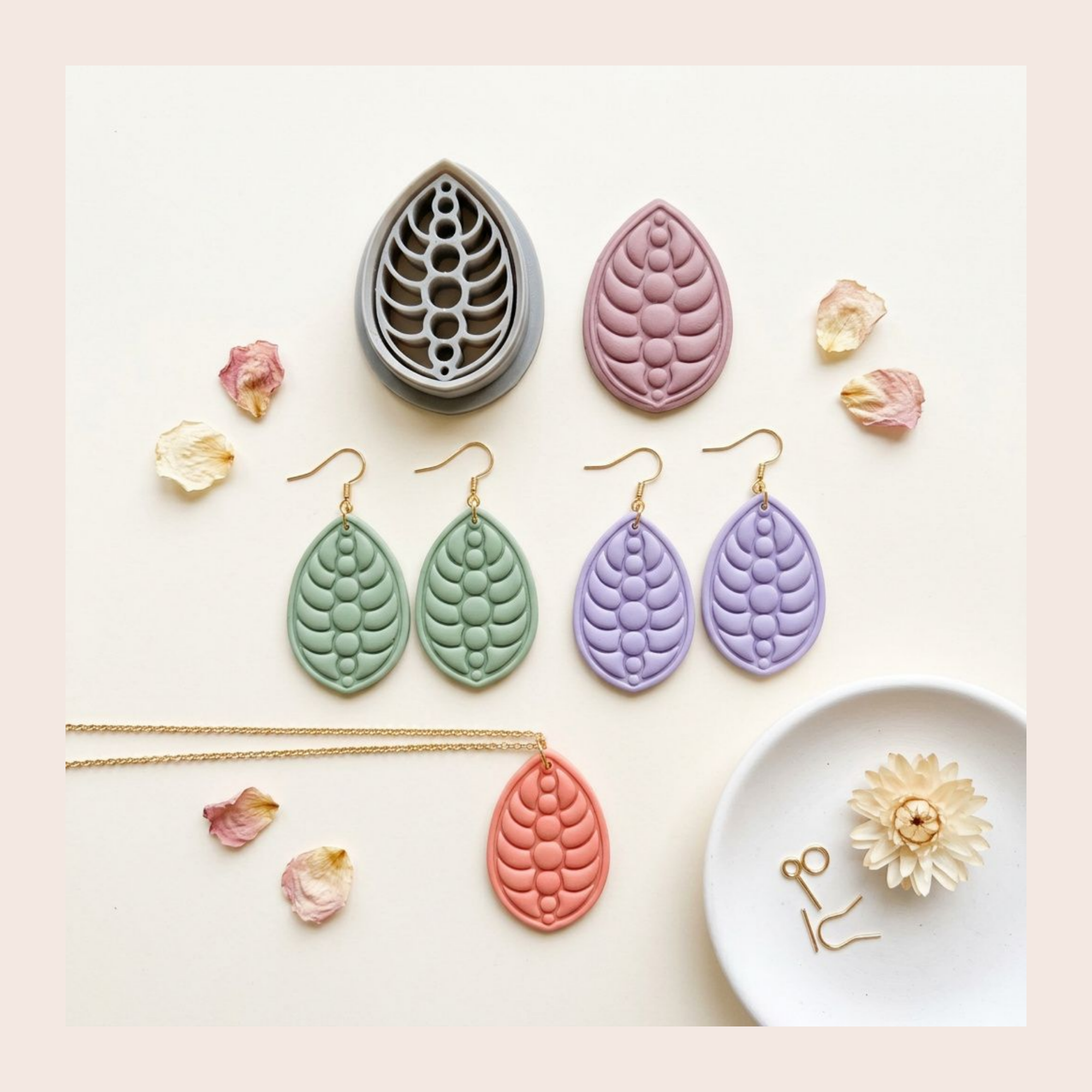 Bubble Leaf Teardrop Polymer Clay Cutter | UK Tool